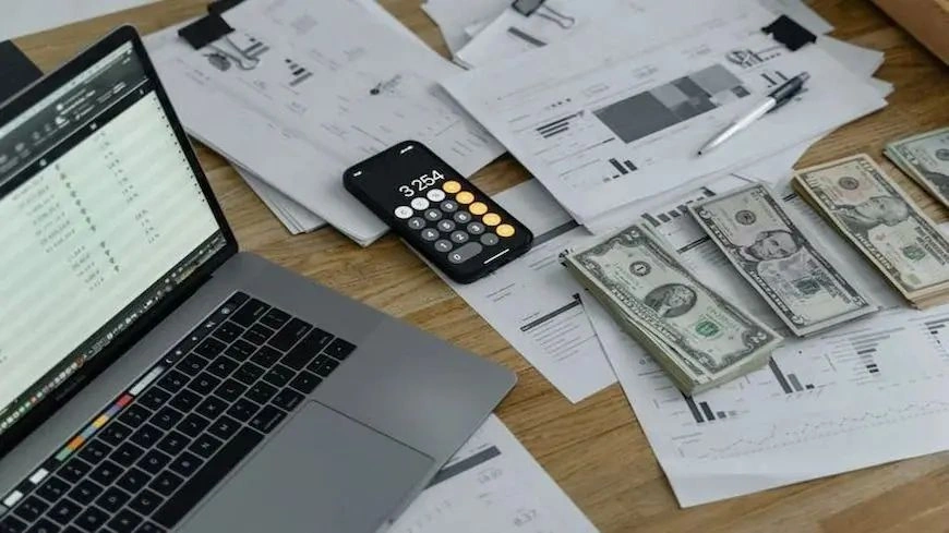 مقایسه پشتیبانی مشتریان در Wise و Currencies Direct